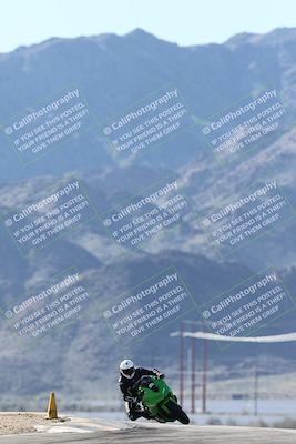 media/Jan-15-2026-Racers Edge (Thu) [[dfebeb70ab]]/3-B Group/Session 1 (Turns 9 and 8)/